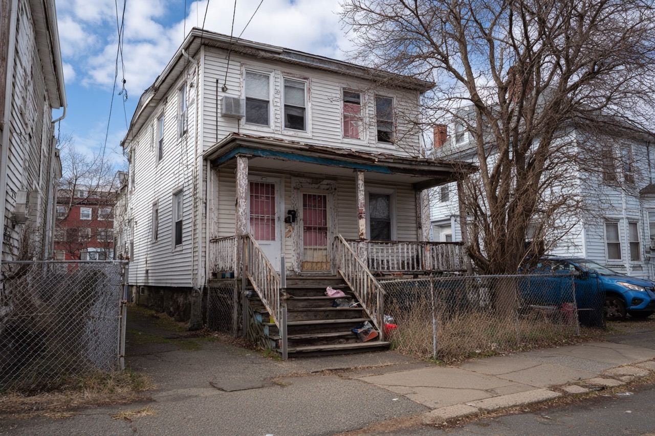 Providence RI rental house with tenants ready for quick cash sale