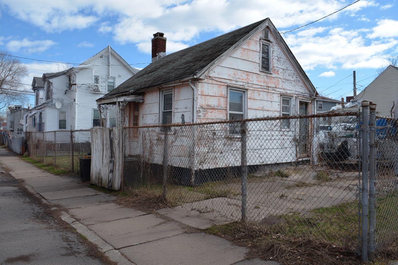 sell condemned house providence ri residential neighborhood